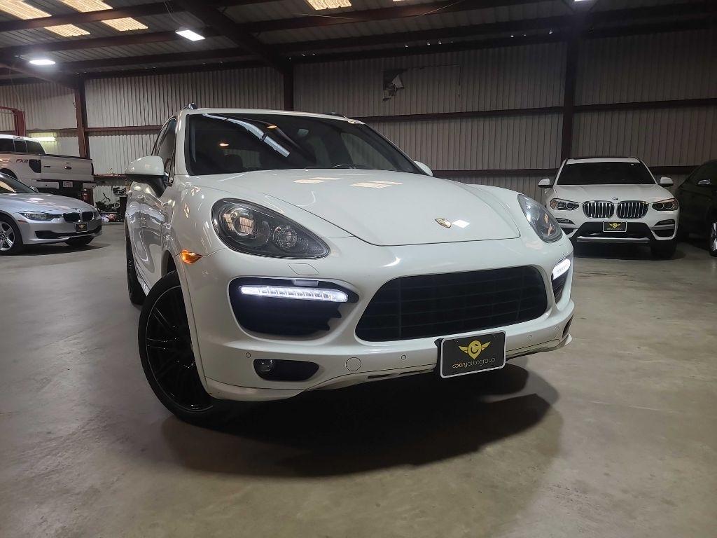 2014 Porsche Cayenne AWD 4dr GTS