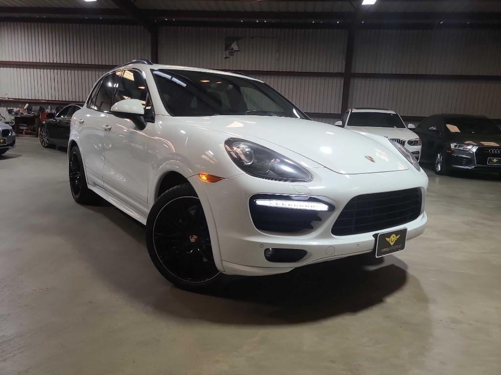 Porsche Cayenne AWD 4dr GTS 2014