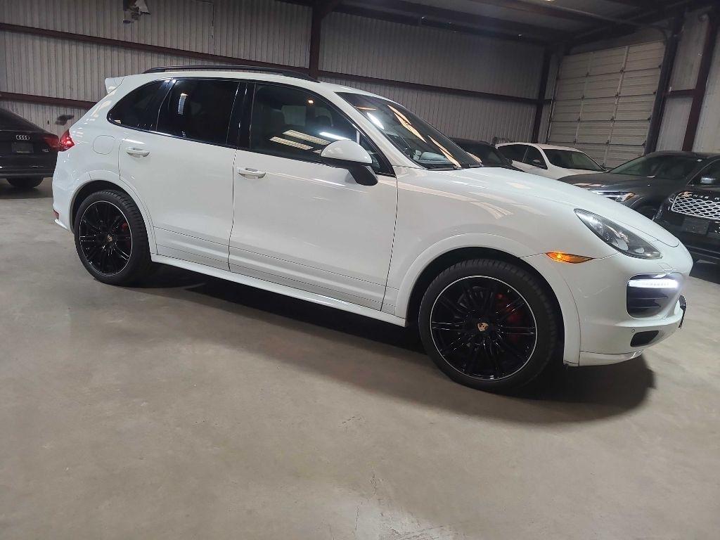 Porsche Cayenne AWD 4dr GTS 2014