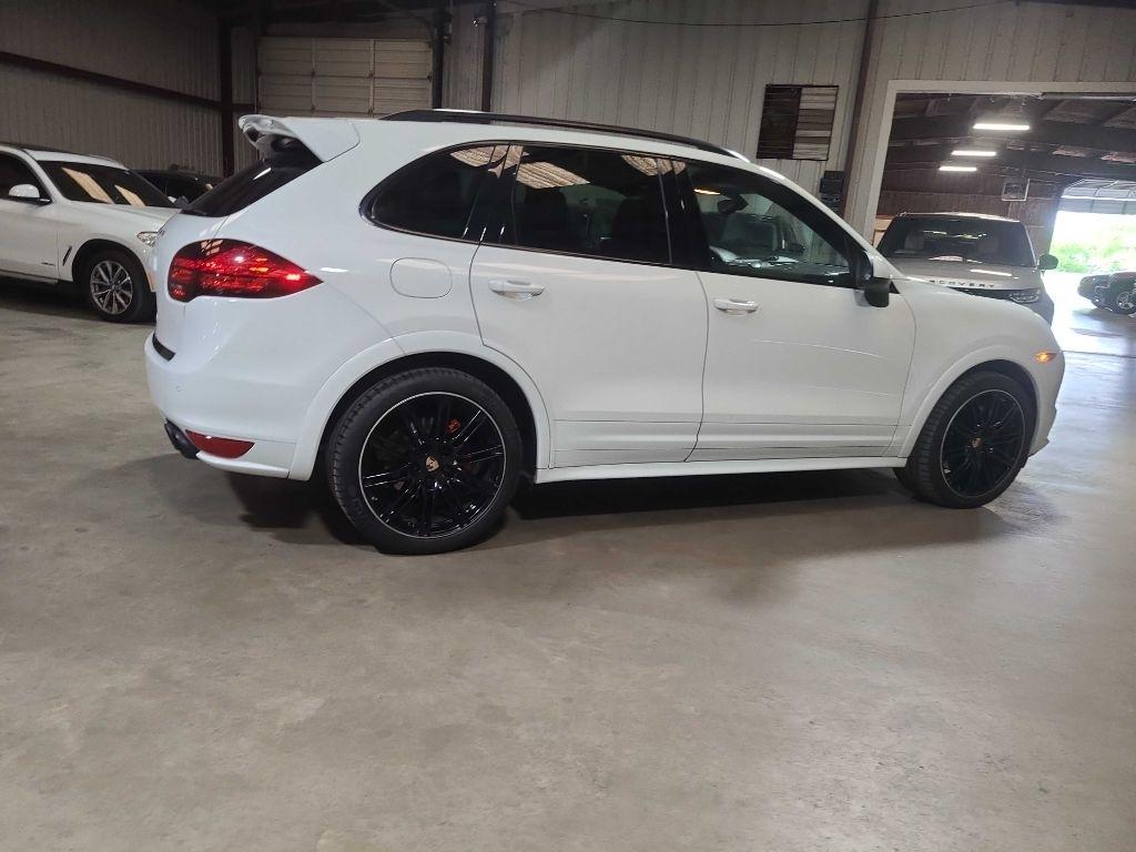 Porsche Cayenne AWD 4dr GTS 2014