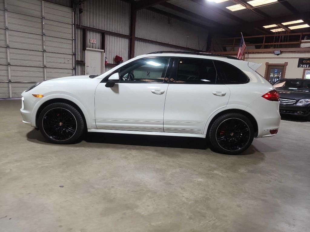 Porsche Cayenne AWD 4dr GTS 2014