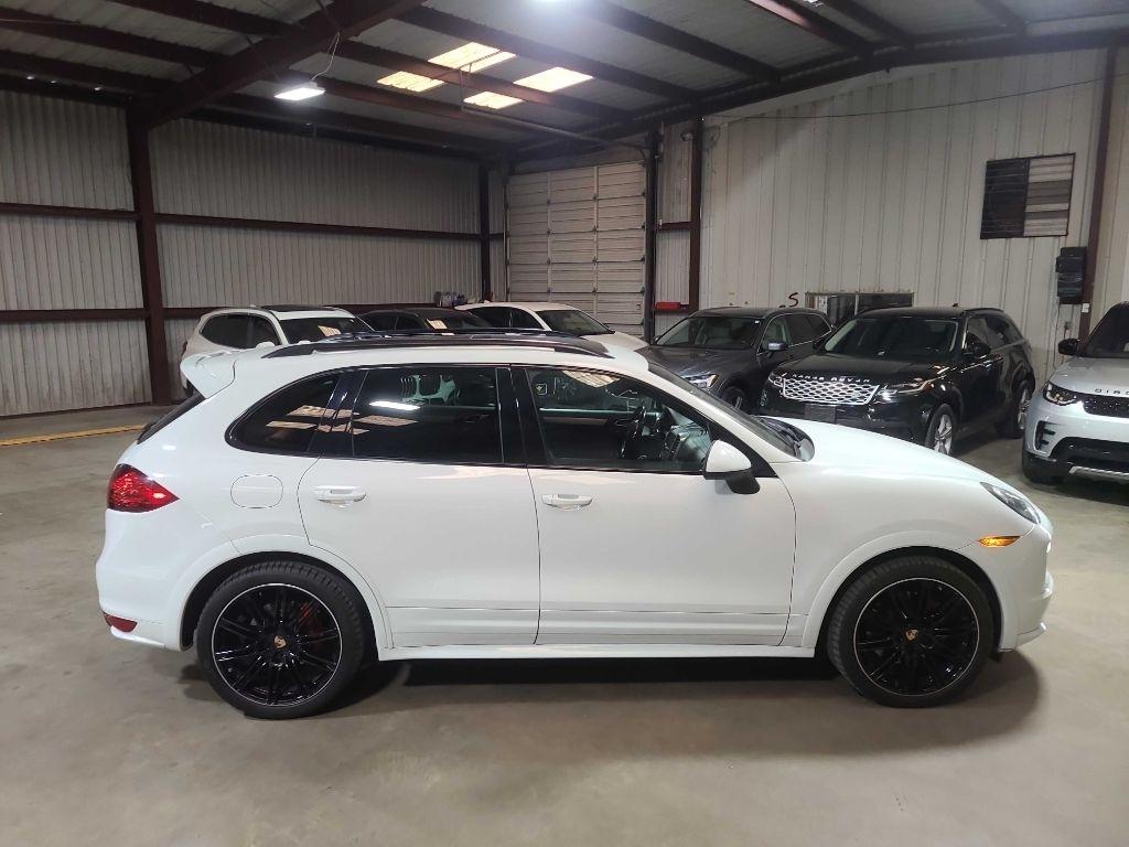 Porsche Cayenne AWD 4dr GTS 2014