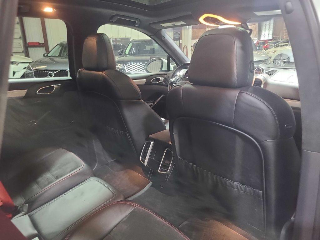 Porsche Cayenne AWD 4dr GTS 2014