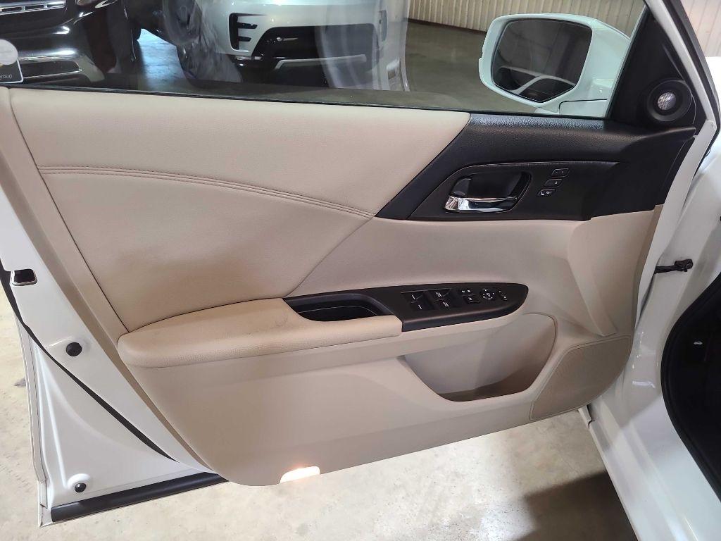 Honda Accord 4dr V6 Auto EX-L 2014