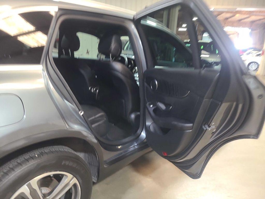 Mercedes-Benz GLC GLC 300 SUV 2018