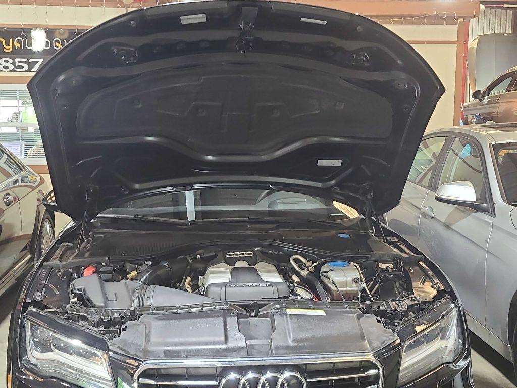 Audi A7 4dr HB quattro 3.0 Prestige 2013