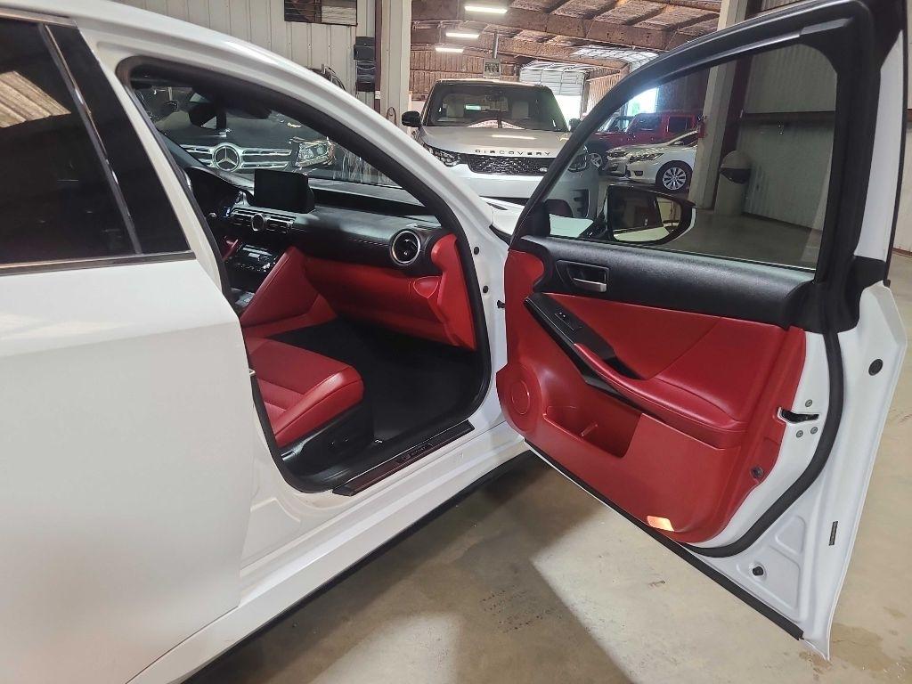 Lexus IS IS 350 F Sport RWD 2021