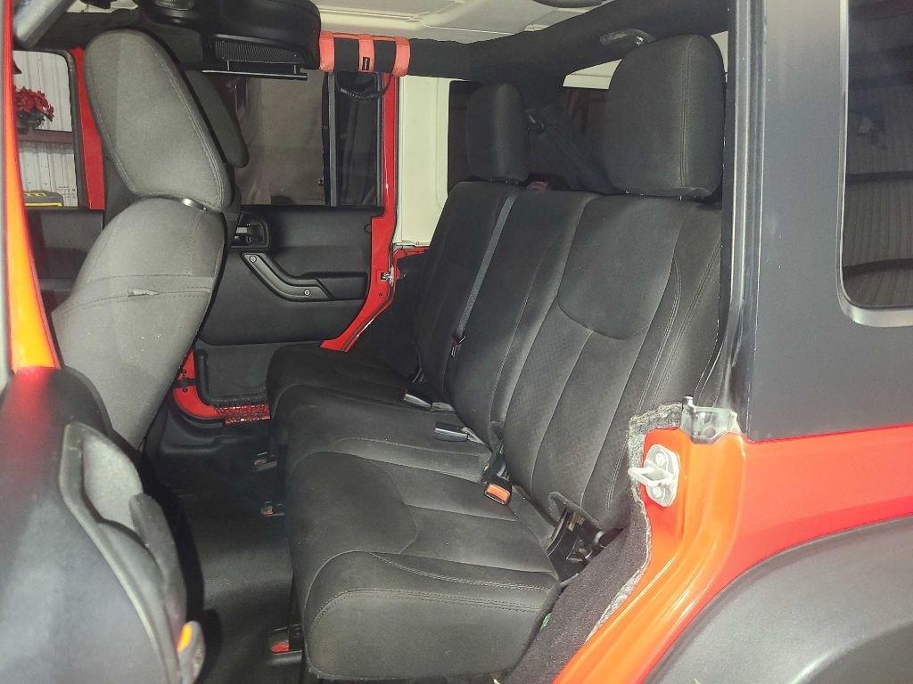 Jeep Wrangler Unlimited 4WD 4dr Sport 2016