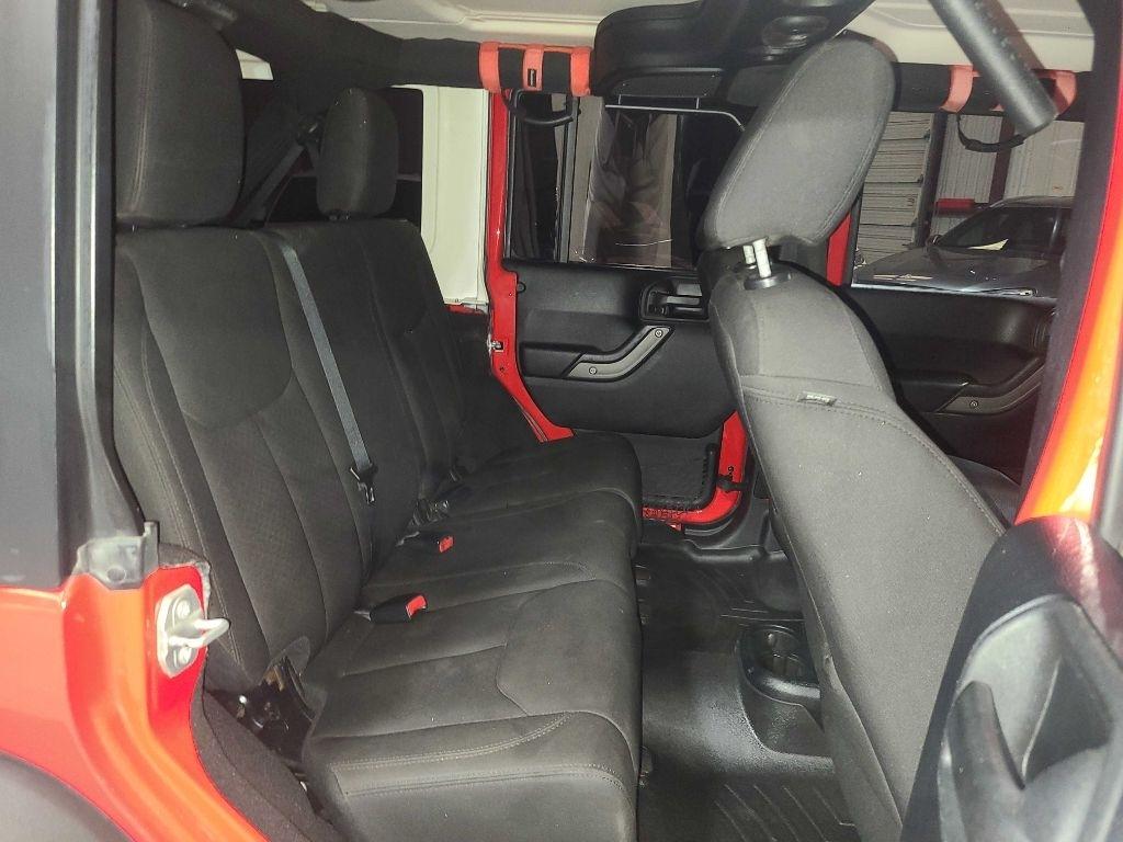 Jeep Wrangler Unlimited 4WD 4dr Sport 2016