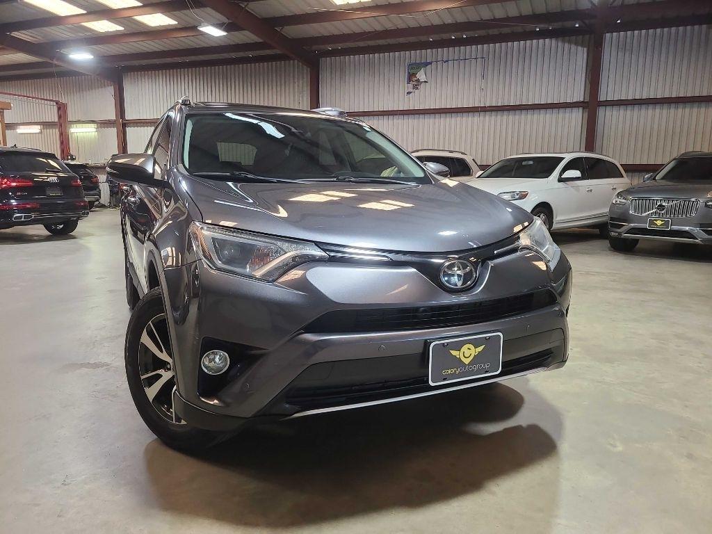 2018 Toyota RAV4 XLE FWD (Natl)