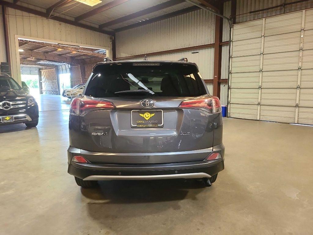 Toyota RAV4 Adventure FWD (Natl) 2018