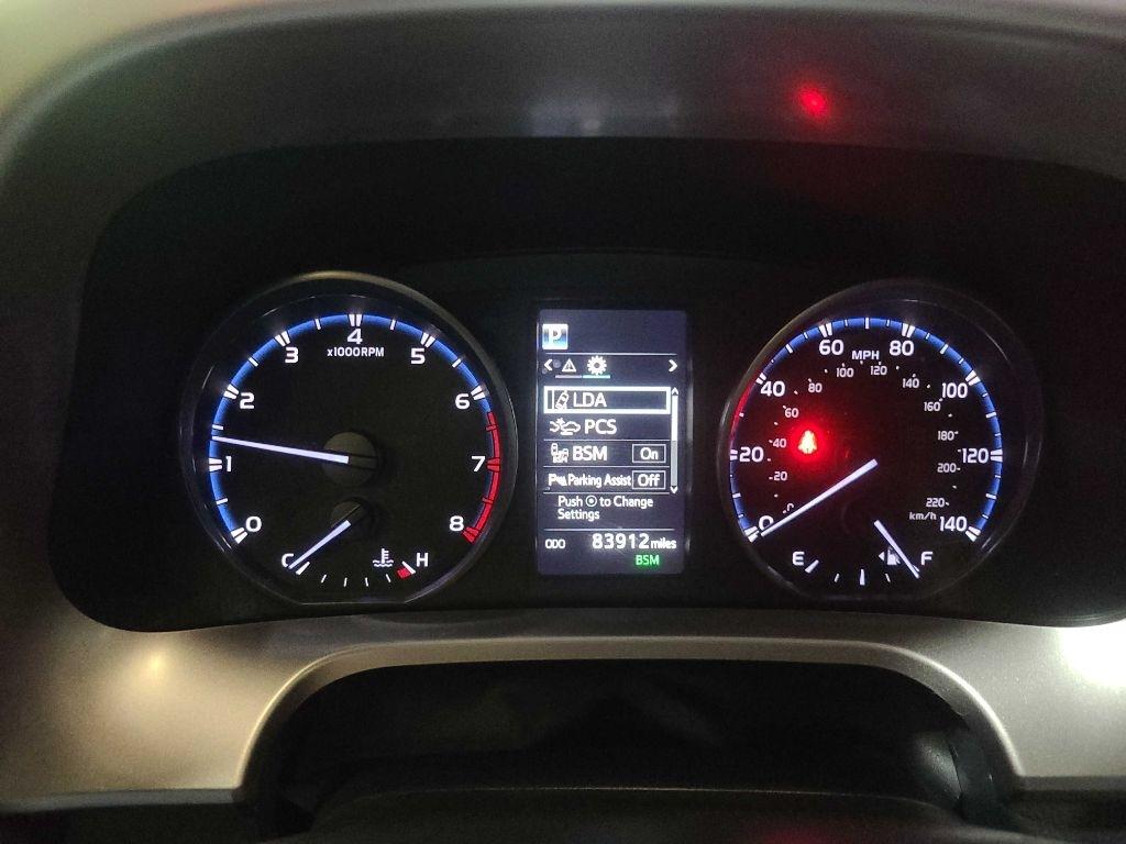 Toyota RAV4 Adventure FWD (Natl) 2018