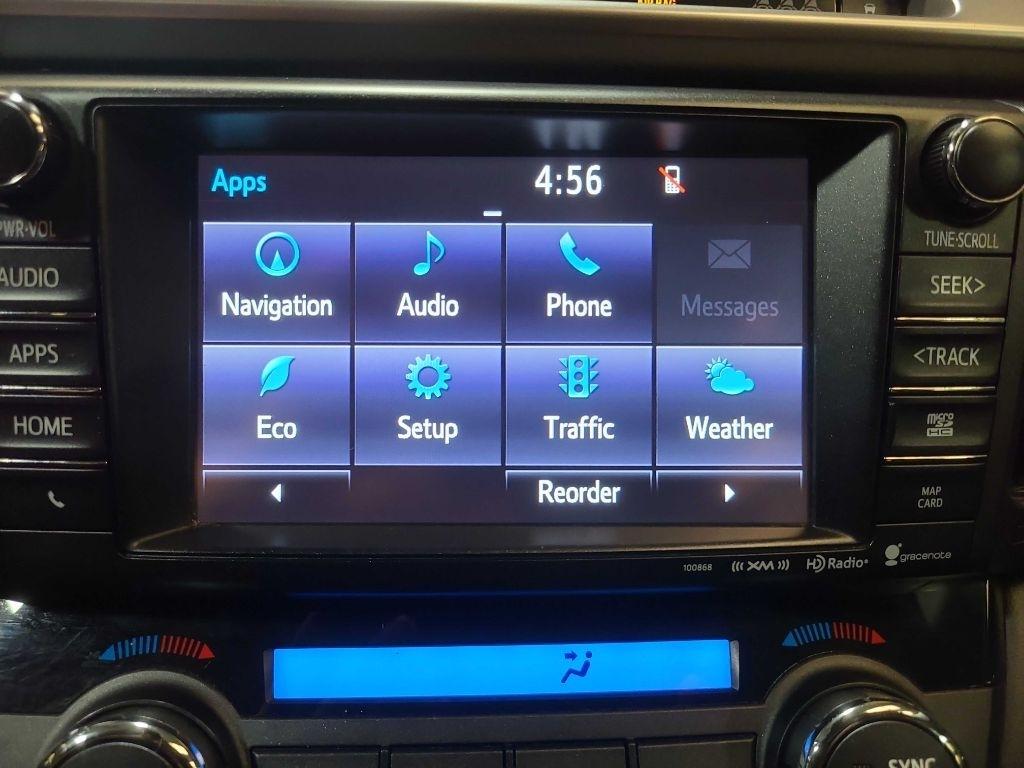 Toyota RAV4 Adventure FWD (Natl) 2018