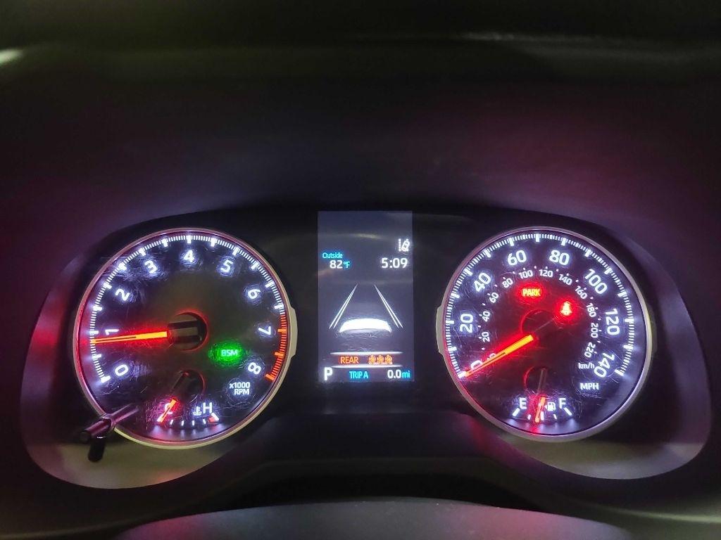 Toyota RAV4 XLE FWD (Natl) 2020
