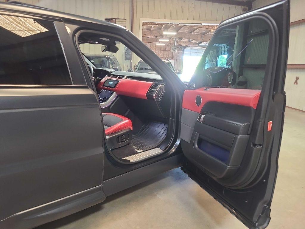 Land Rover Range Rover Sport Turbo i6 MHEV HST 2020