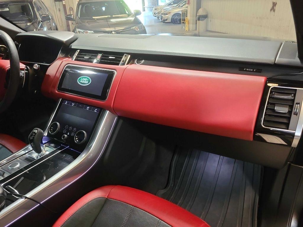Land Rover Range Rover Sport Turbo i6 MHEV HST 2020
