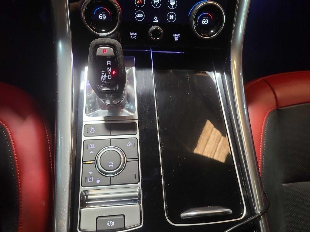 Land Rover Range Rover Sport Turbo i6 MHEV HST 2020