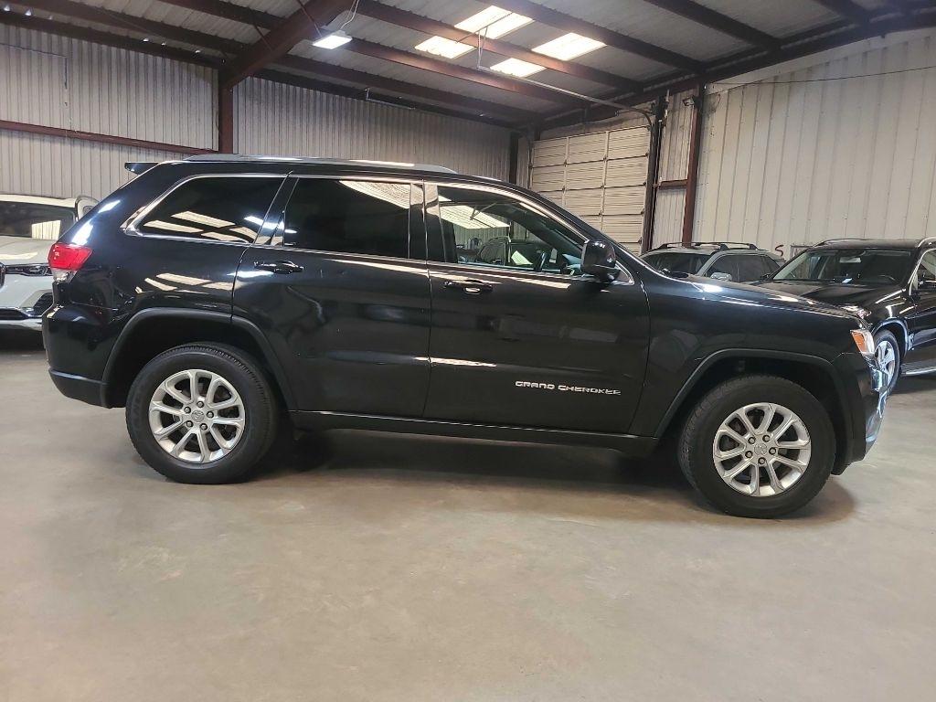 Jeep Grand Cherokee 4WD 4dr Laredo 2016
