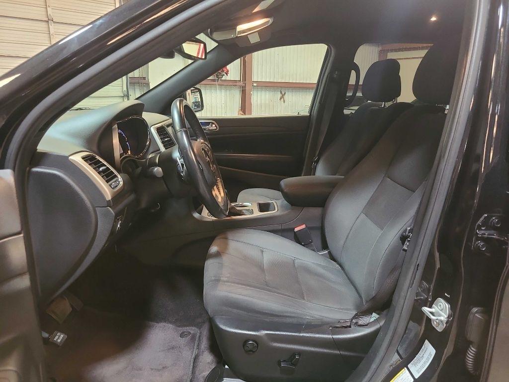 Jeep Grand Cherokee 4WD 4dr Laredo 2016