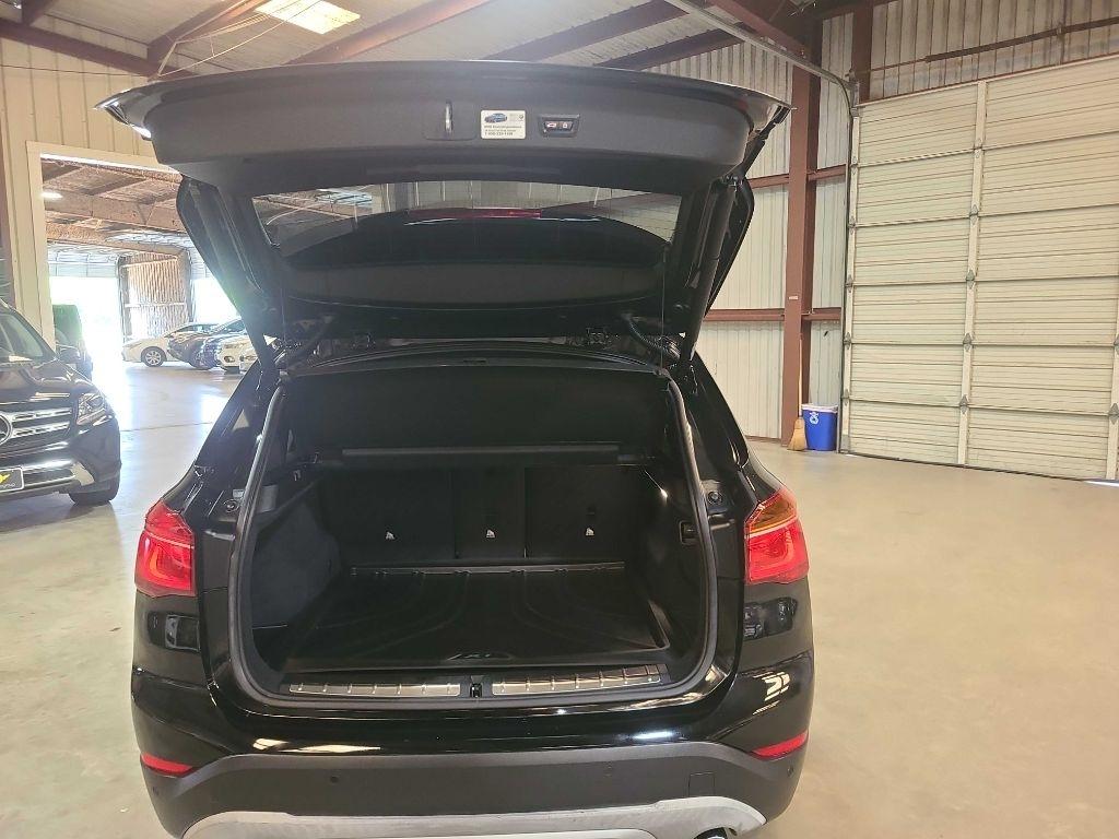 BMW X1 sDrive28i Sports Activity Vehicle 2017