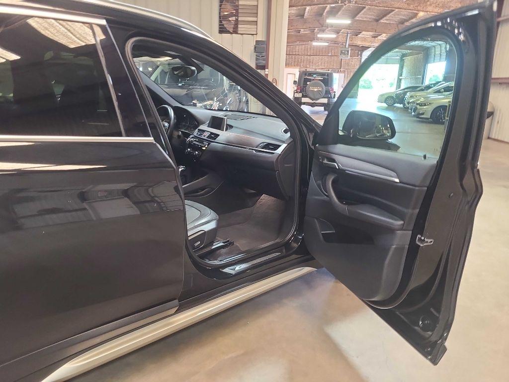 BMW X1 sDrive28i Sports Activity Vehicle 2017