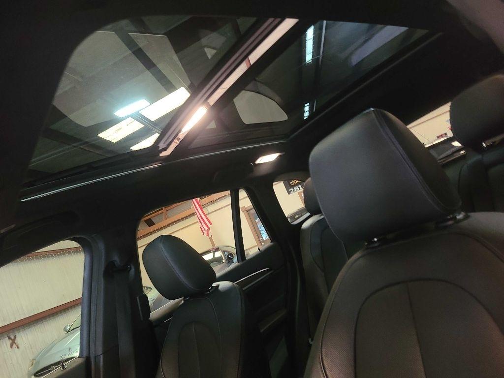 BMW X1 sDrive28i Sports Activity Vehicle 2017
