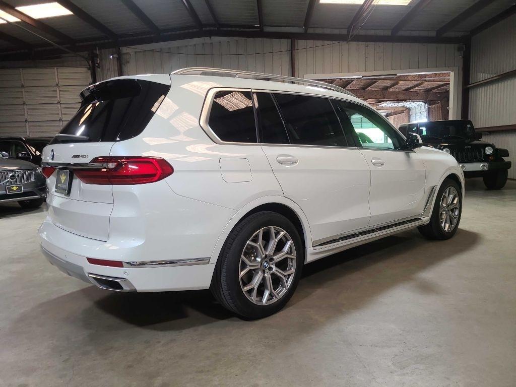 BMW X7 xDrive40i Sports Activity Vehicle 2021
