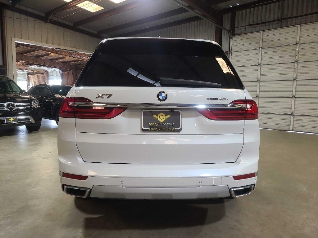 BMW X7 xDrive40i Sports Activity Vehicle 2021