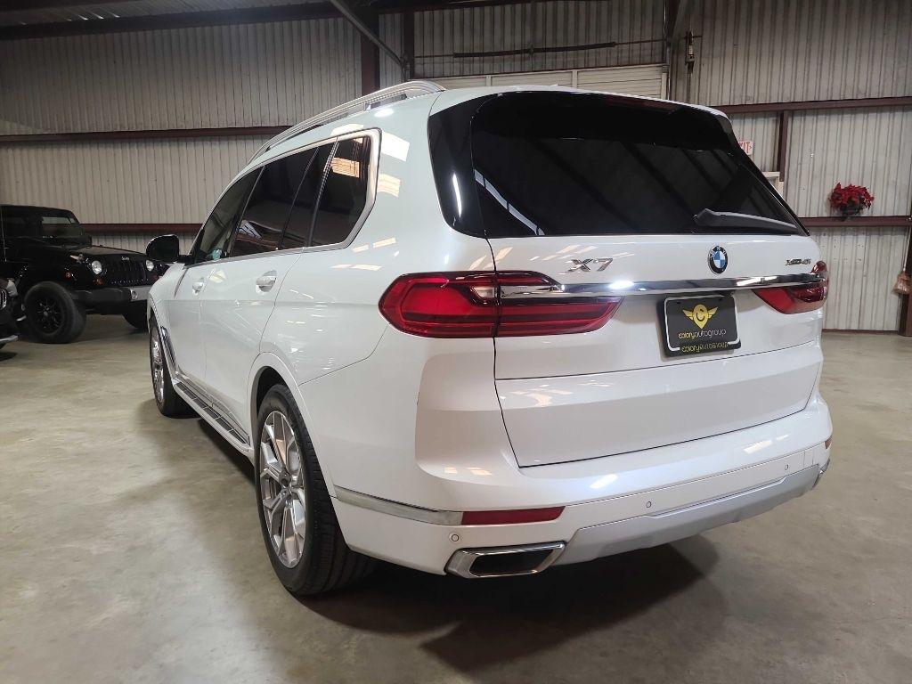 BMW X7 xDrive40i Sports Activity Vehicle 2021