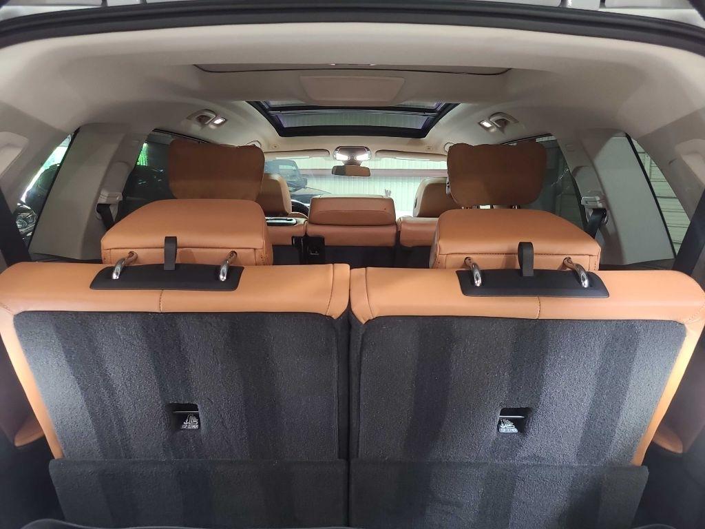 BMW X7 xDrive40i Sports Activity Vehicle 2021