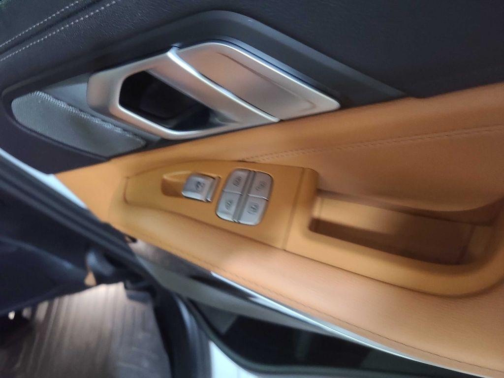 BMW X7 xDrive40i Sports Activity Vehicle 2021