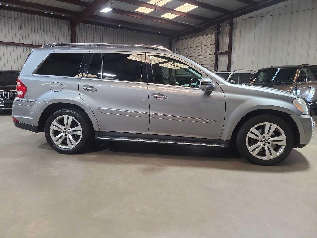 Mercedes-Benz GL-Class 4MATIC 4dr GL 450 2011