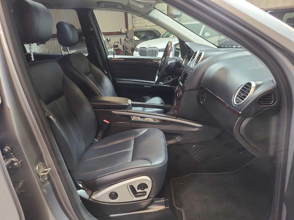 Mercedes-Benz GL-Class 4MATIC 4dr GL 450 2011