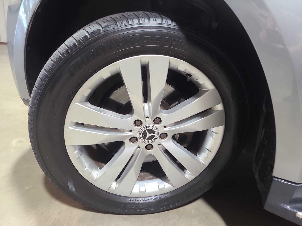 Mercedes-Benz GL-Class 4MATIC 4dr GL 450 2011