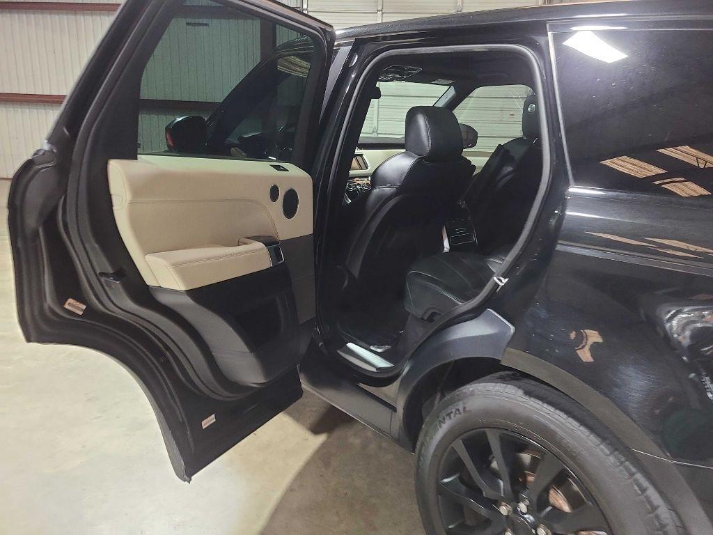 Land Rover Range Rover Sport 4WD 4dr HSE 2014