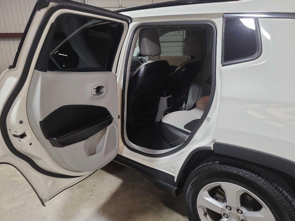 Jeep Compass Latitude FWD 2020