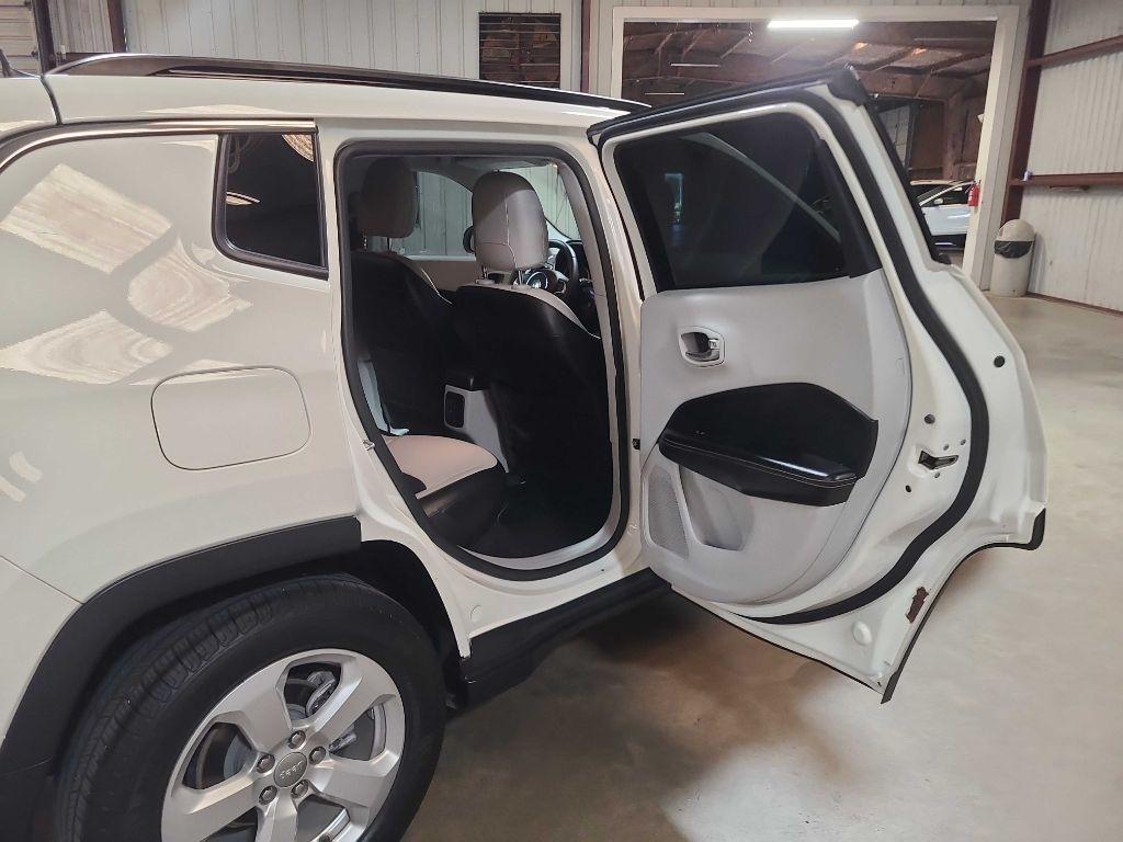 Jeep Compass Latitude FWD 2020