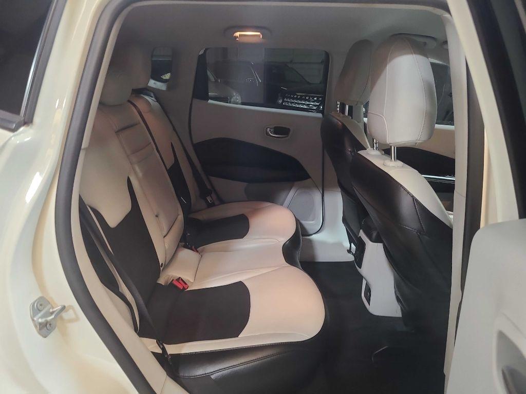Jeep Compass Latitude FWD 2020