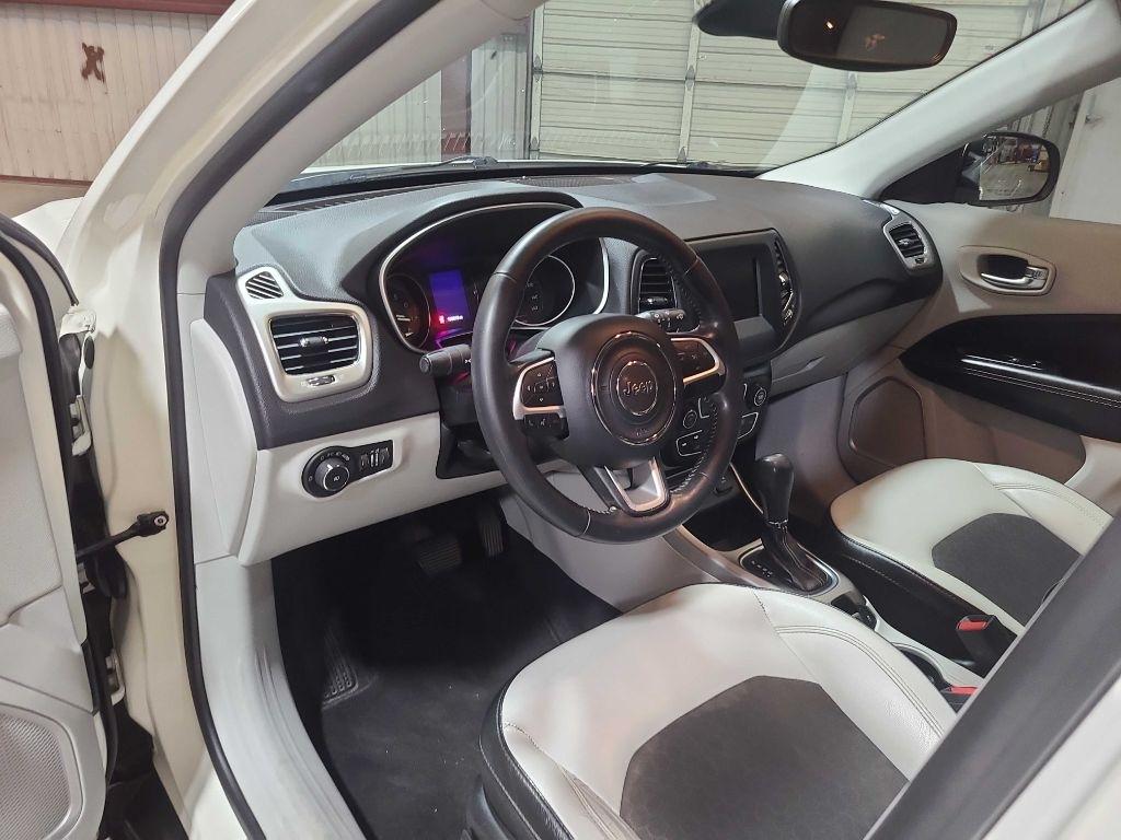 Jeep Compass Latitude FWD 2020