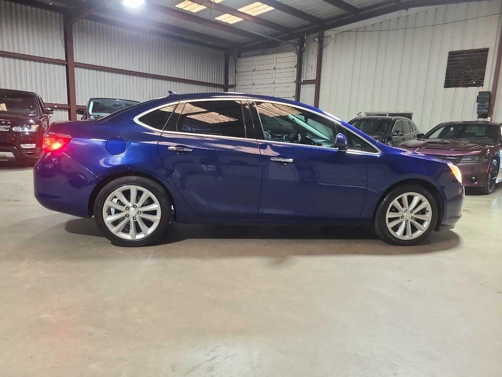 Buick Verano 4dr Sdn Leather Group 2014