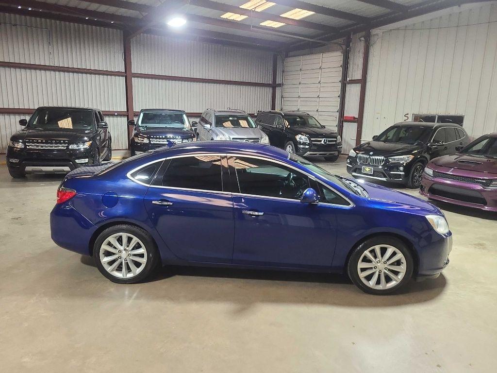 Buick Verano 4dr Sdn Leather Group 2014