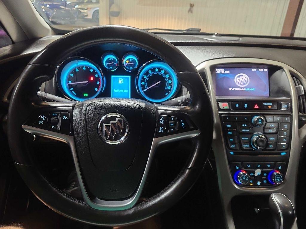 Buick Verano 4dr Sdn Leather Group 2014