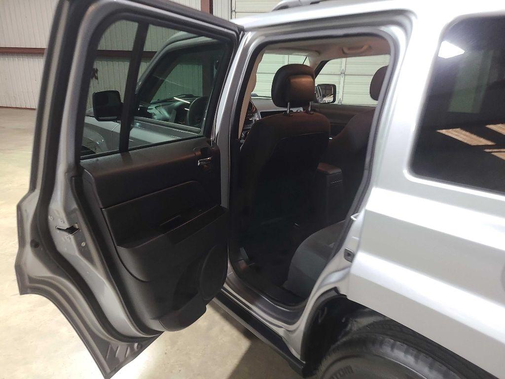 Jeep Patriot FWD 4dr Sport 2015
