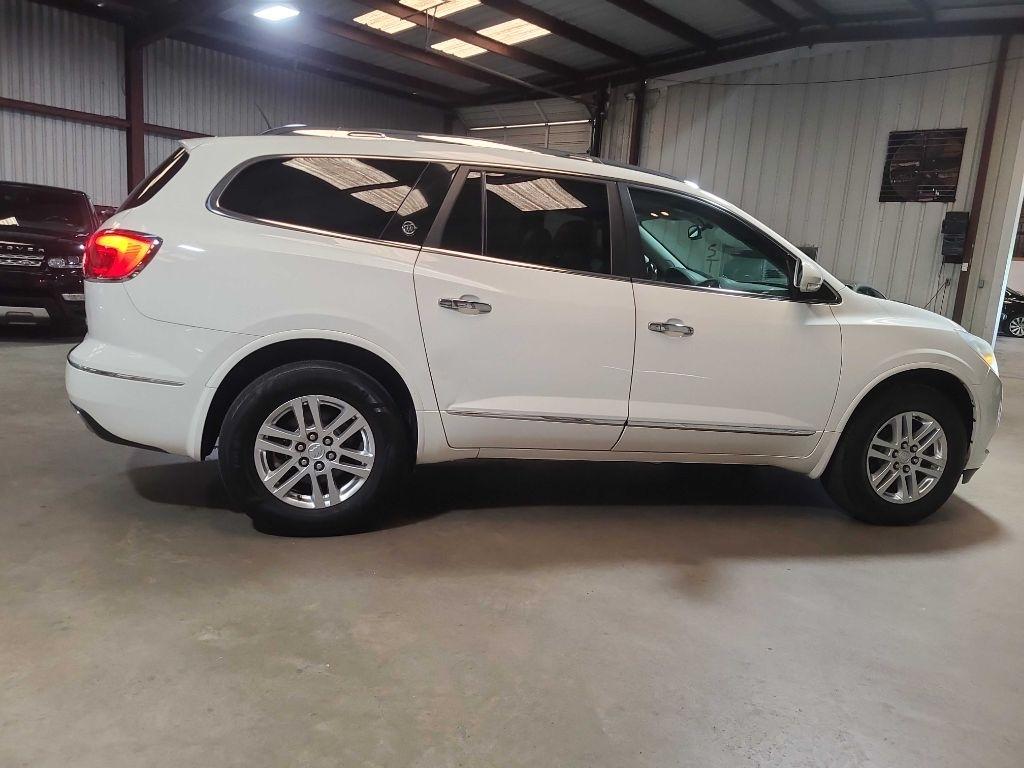 Buick Enclave FWD 4dr Convenience 2015