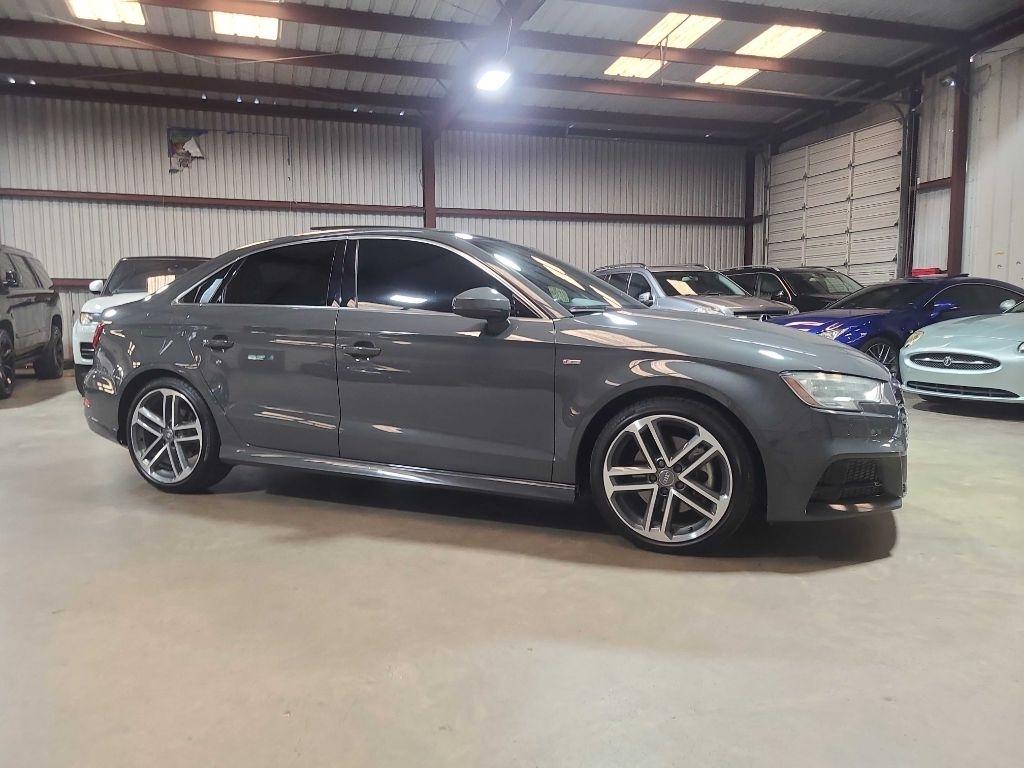 Audi A3 Sedan 2.0 TFSI Tech Premium Plus FWD 2018