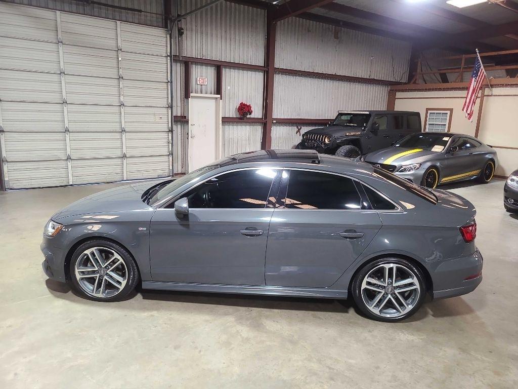Audi A3 Sedan 2.0 TFSI Tech Premium Plus FWD 2018