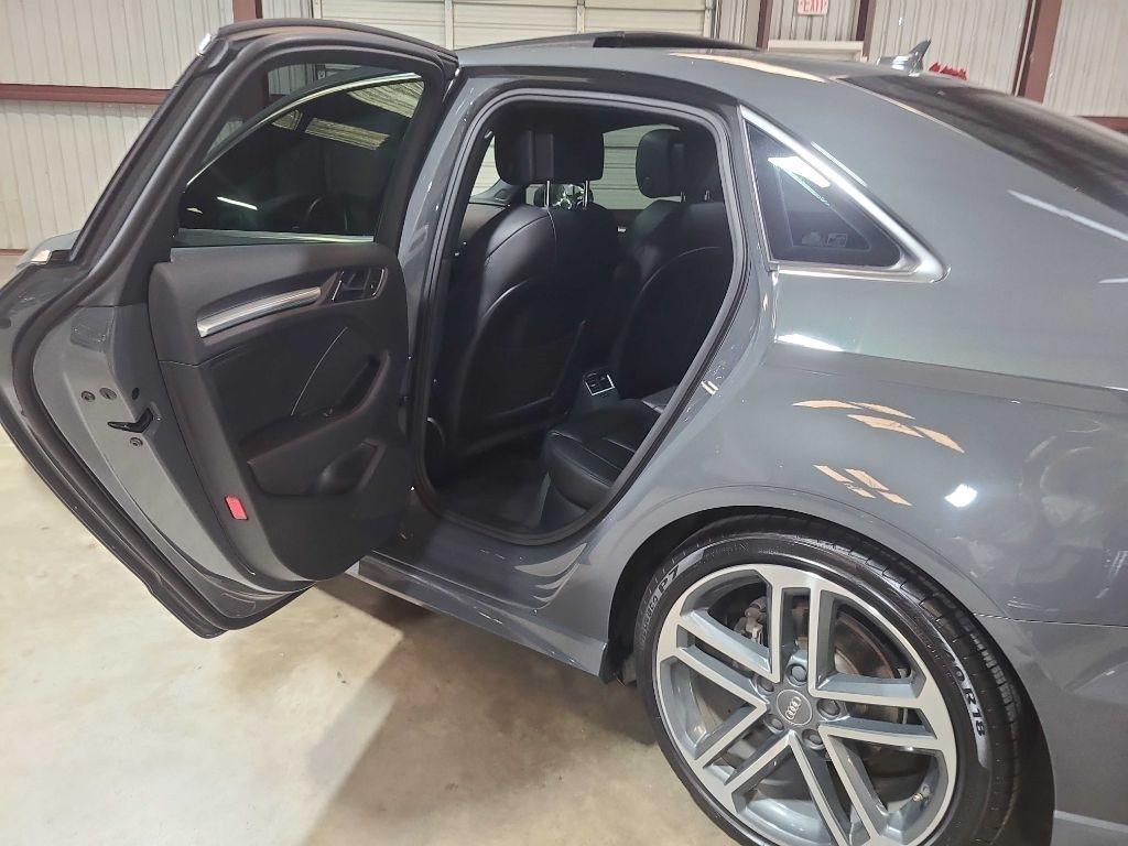Audi A3 Sedan 2.0 TFSI Tech Premium Plus FWD 2018