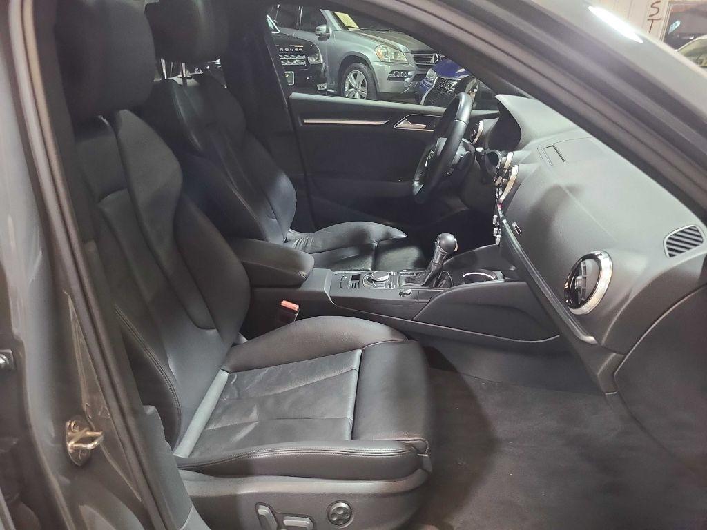 Audi A3 Sedan 2.0 TFSI Tech Premium Plus FWD 2018