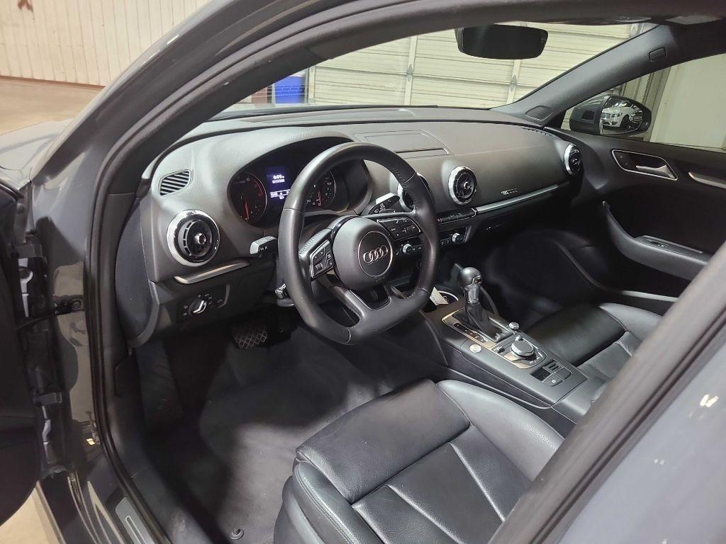 Audi A3 Sedan 2.0 TFSI Tech Premium Plus FWD 2018