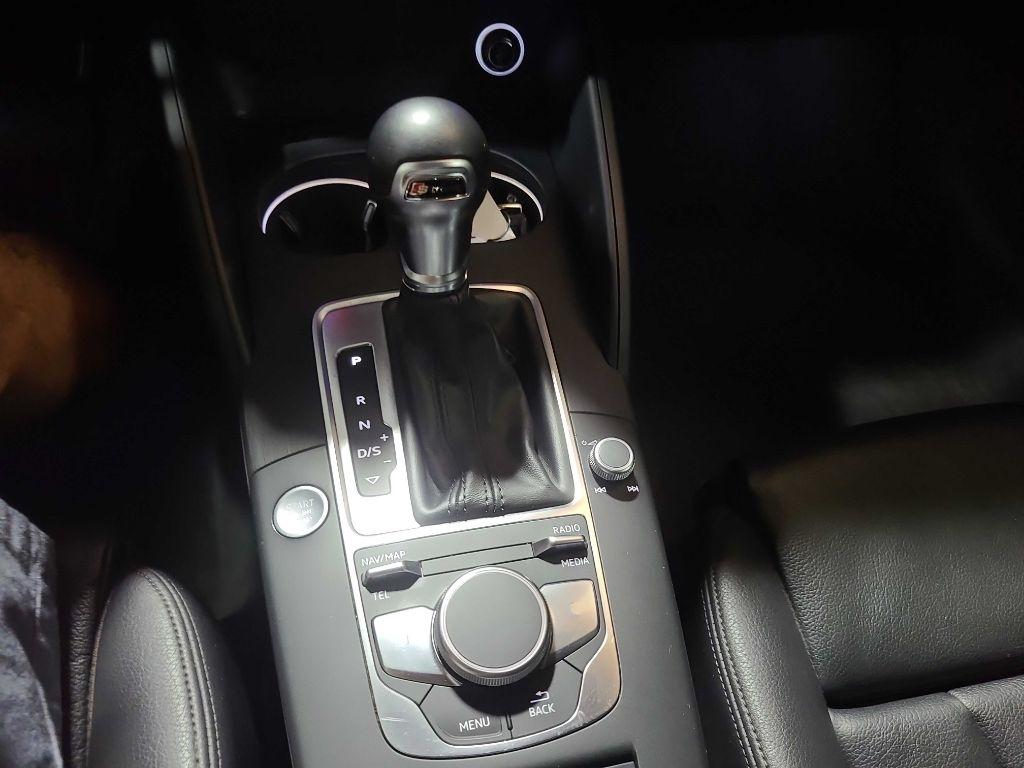 Audi A3 Sedan 2.0 TFSI Tech Premium Plus FWD 2018